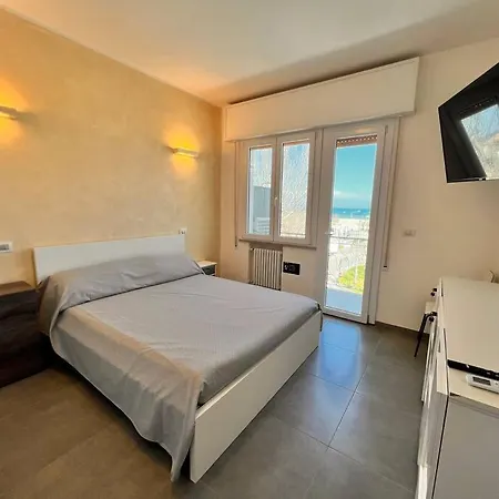 Suite Riminese Vista Mare Rimini Exterior photo