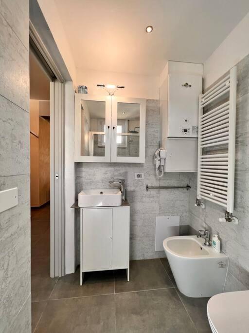 Riminese Vista Mare Apartment *